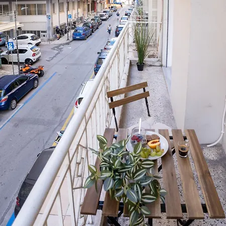 Oasis In The Heart Of * Saloniki