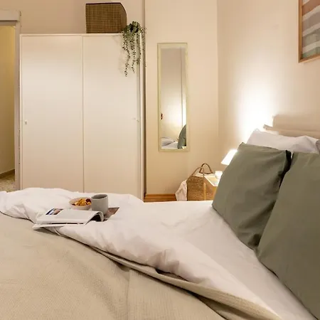 Oasis In The Heart Of * Saloniki